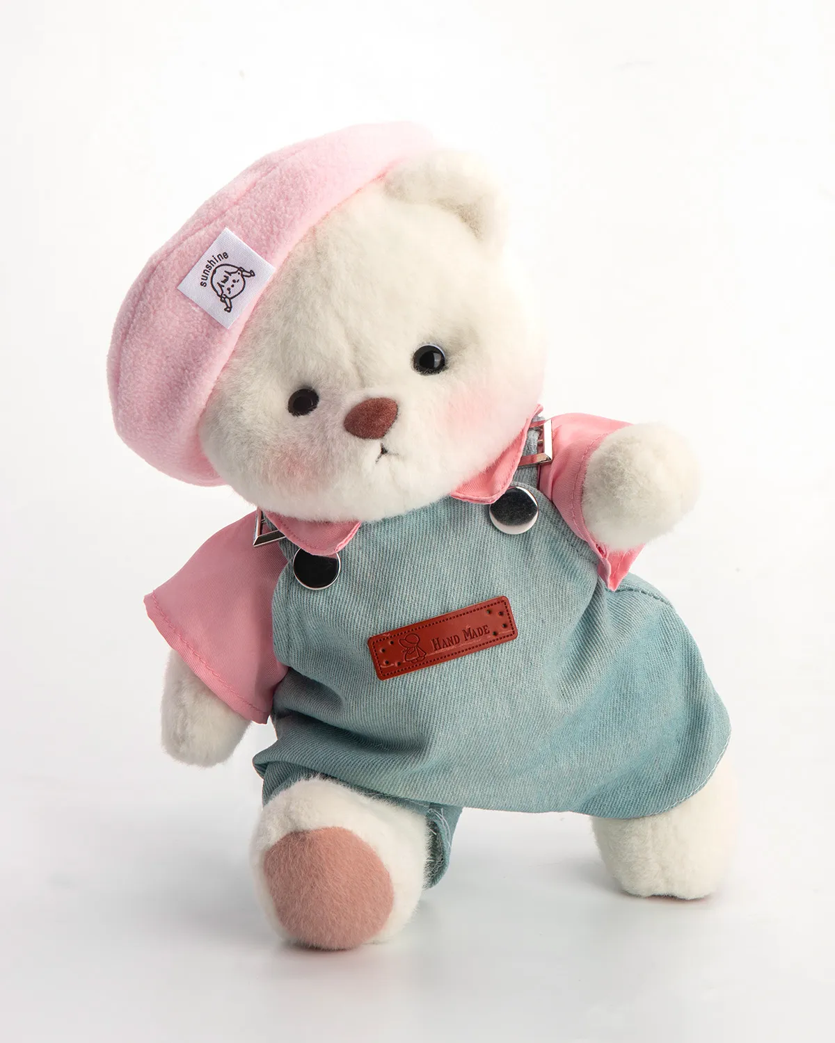 Bella, a Ursa Chique de Paris