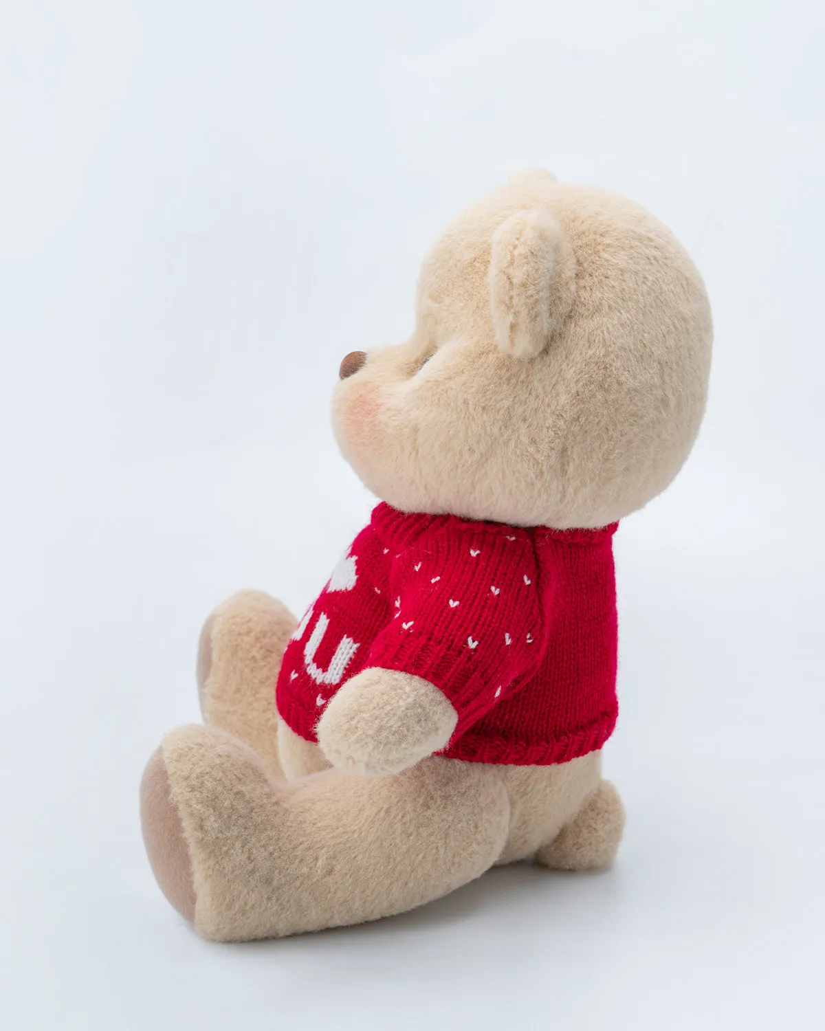 Amori, o Urso de Malha Carinhoso