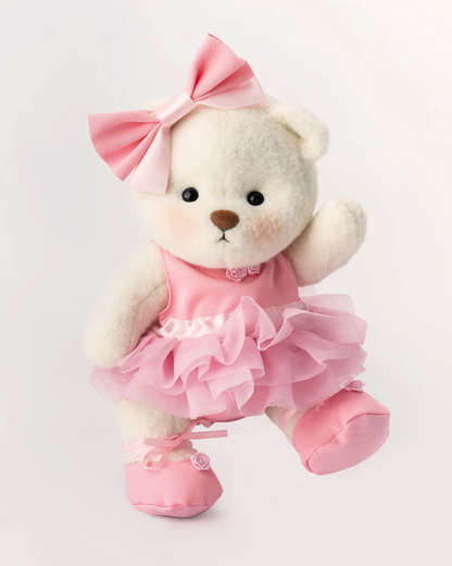 Mila, a Ursa do Laço e do Tutu