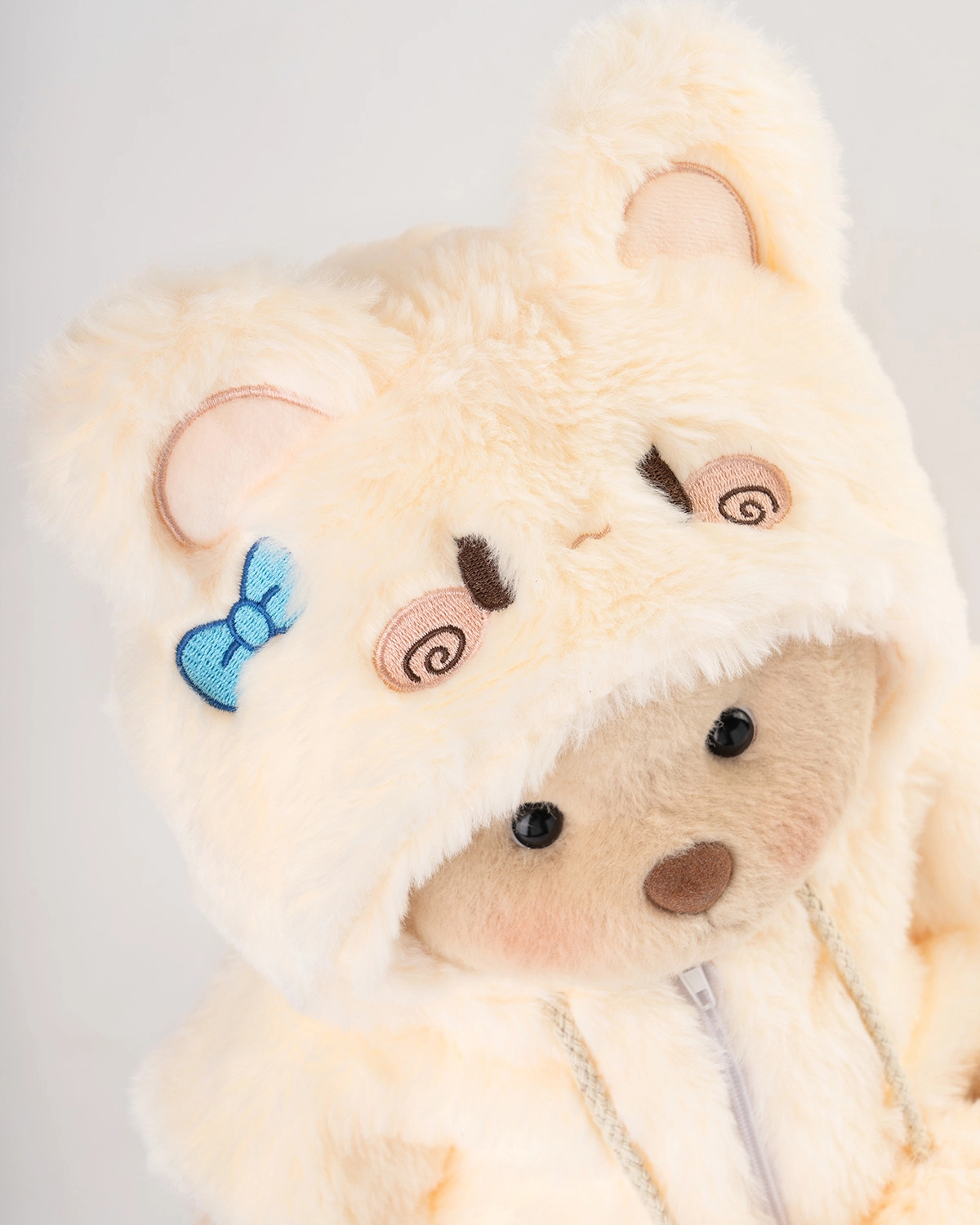 Mochi, o Urso Nuvem Aconchegante